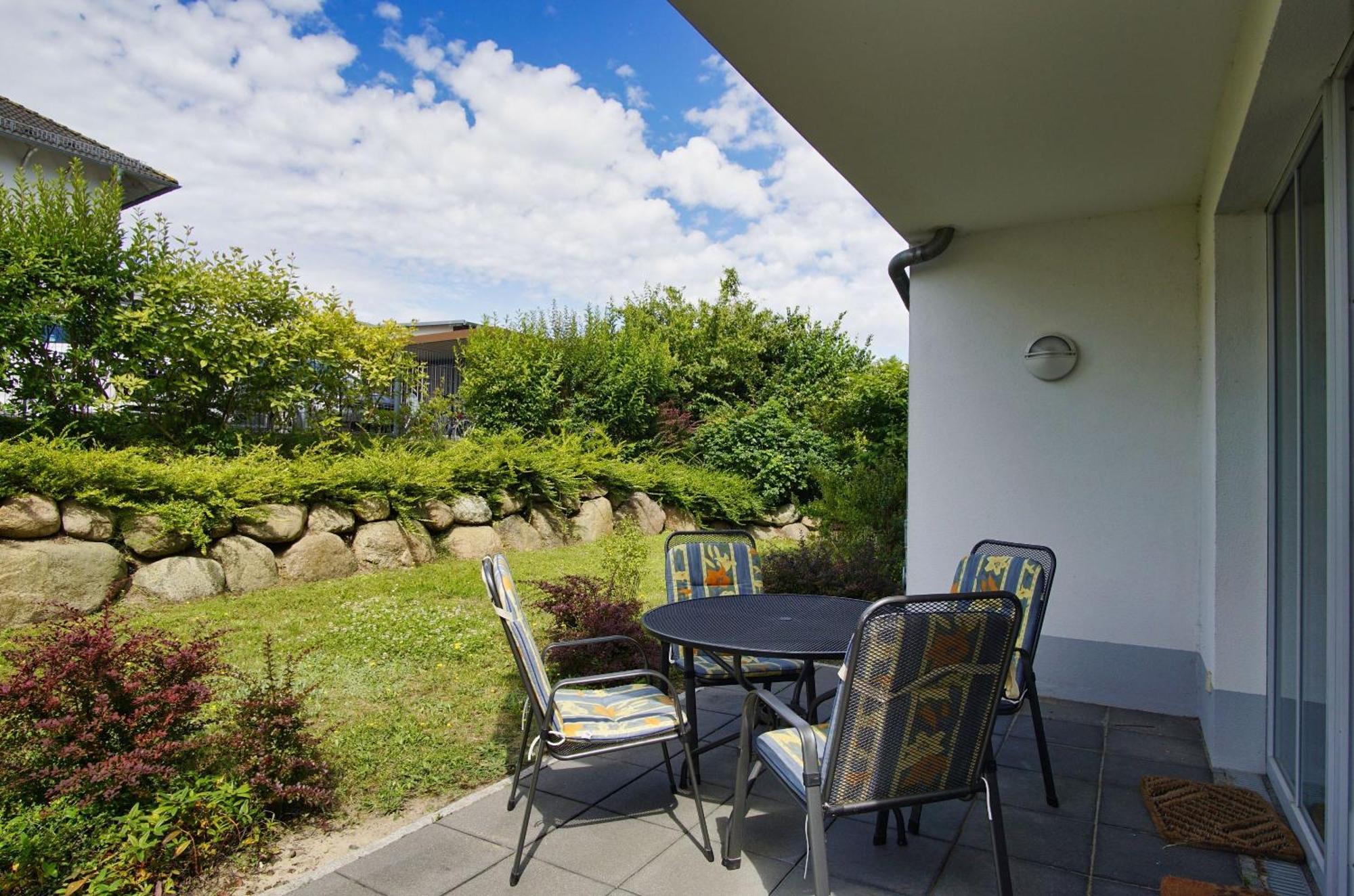 Terrasse, Gratis Nutzung Vom Ahoi Erlebnisbad Und Sauna In Sellin - Villa Antje Fewo 04 Goehren  Exterior foto