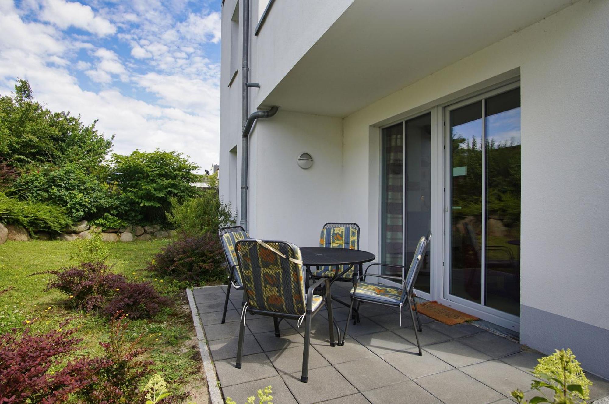 Terrasse, Gratis Nutzung Vom Ahoi Erlebnisbad Und Sauna In Sellin - Villa Antje Fewo 04 Goehren  Exterior foto